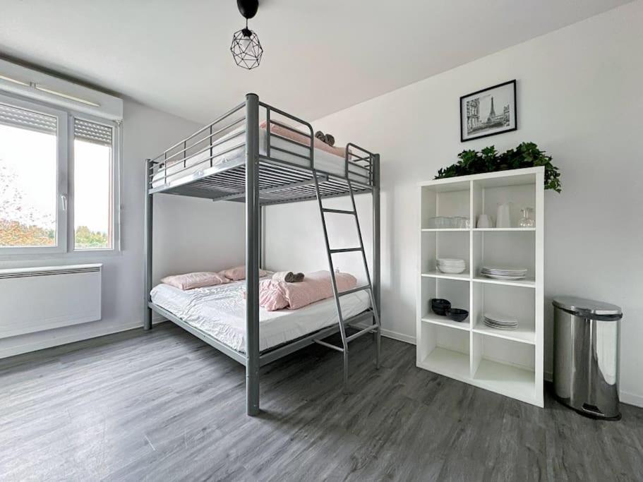 Apartment Le 82 - Pour 4 A 3 Minutes De Disneyland Paris Montevrain